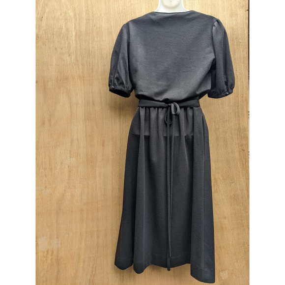 Vintage Lanz black short sleeve crew neck midi dress 10 - Picture 4 of 5
